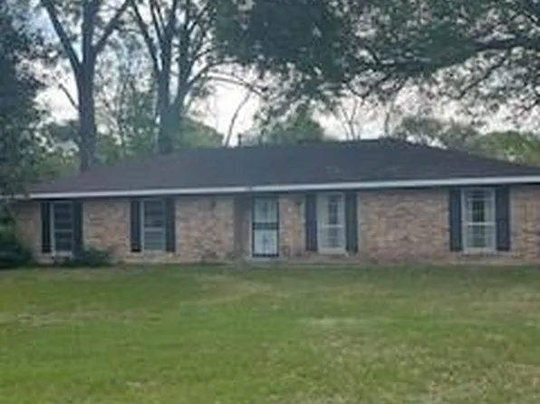 5621 Carl St, Alexandria, LA 71301