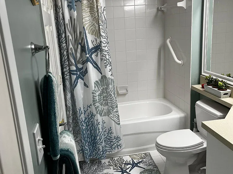 1670 N 42nd Cir #101 — Photo 7