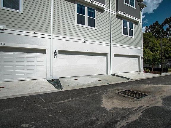 5th image of 1606 E Concord St