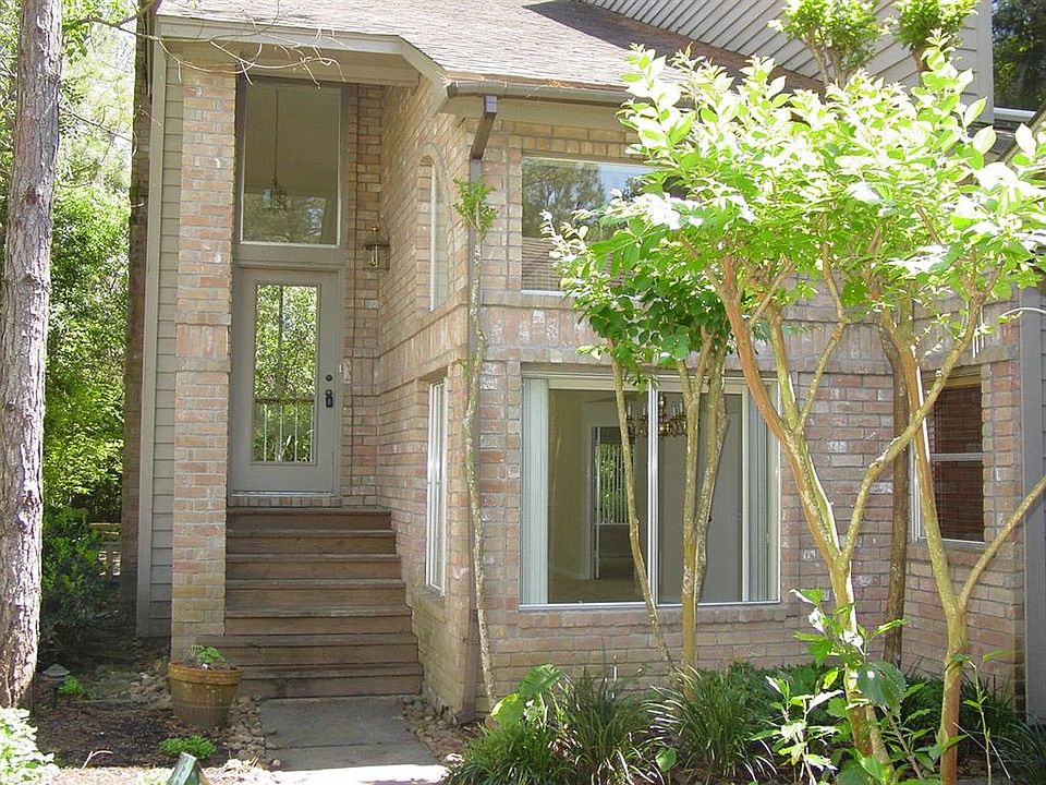 1st image of 37 N Lakeridge Cir