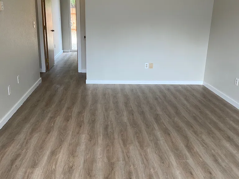 Highland Apartments - 12231-4 — Photo 3