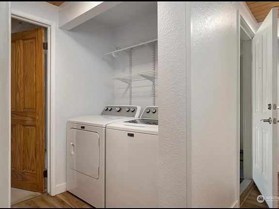4th image of 12527 NE 117th Pl APT F8