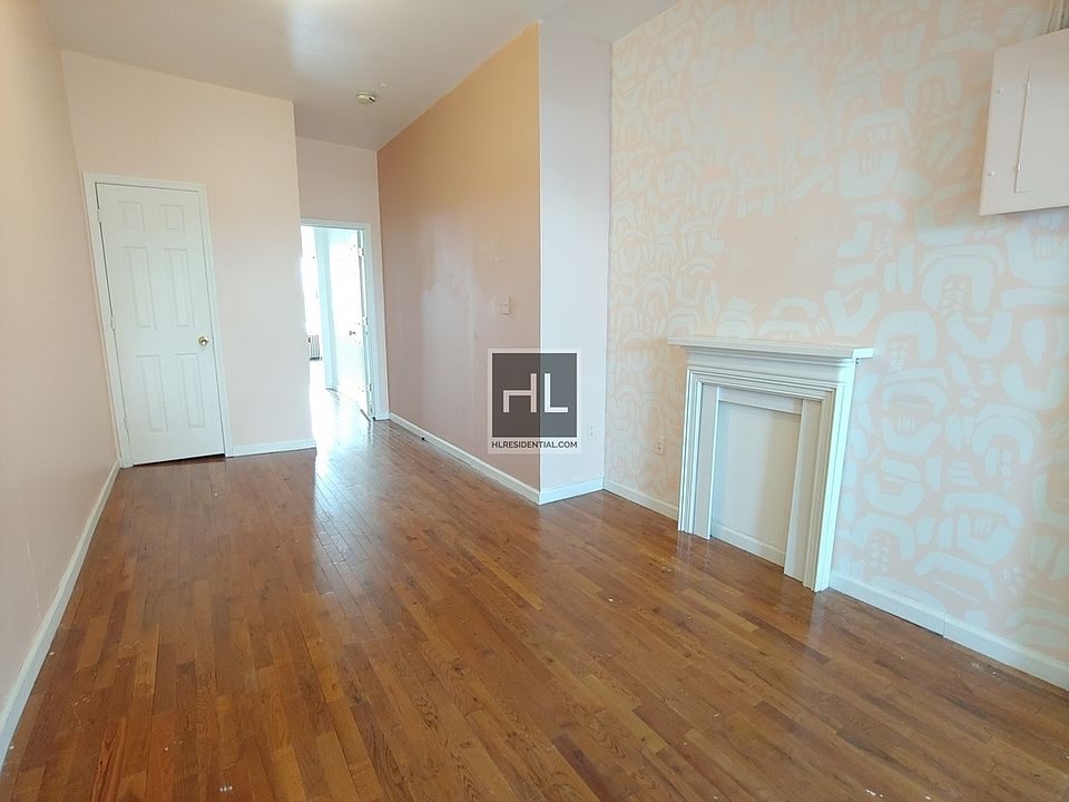 1st image of 245 Montrose Ave APT 4