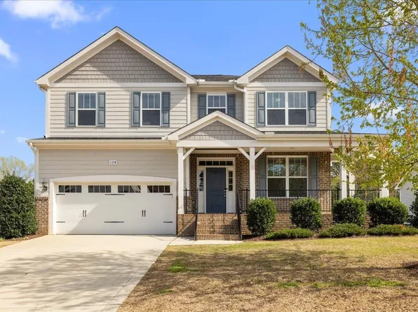128 Heathgreen Dr, Clayton, NC 27527
