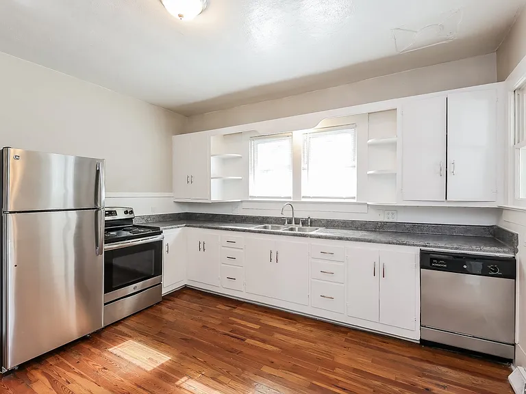 14887_022_kitchen_13267187.jpg