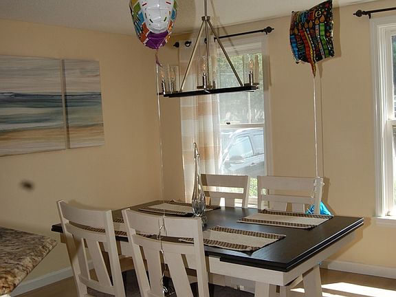 5th image of 12 Partridge Cir