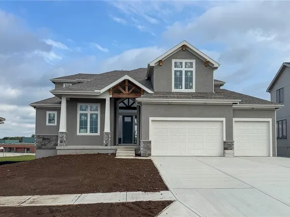 21938 W 99th Ter, Lenexa, KS 66220