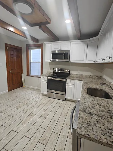 21 Taft St #2 Photo 1