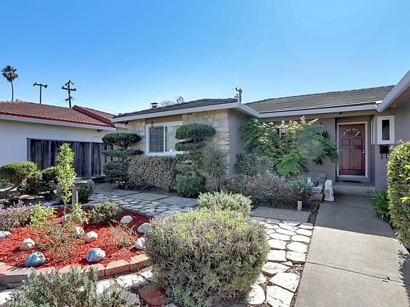 3rd image of 1277 Matterhorn Dr