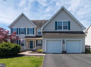 1151 Spring Meadow Dr, Quakertown, PA 18951