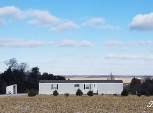 6028 260th St, Oakville, IA 52646