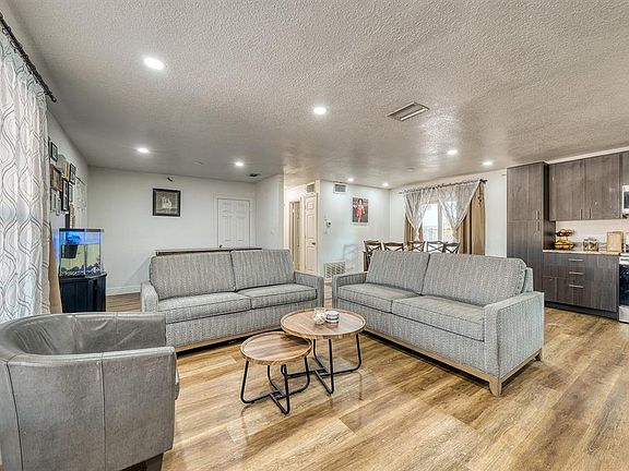 4th image of 5919 Luzon Dr
