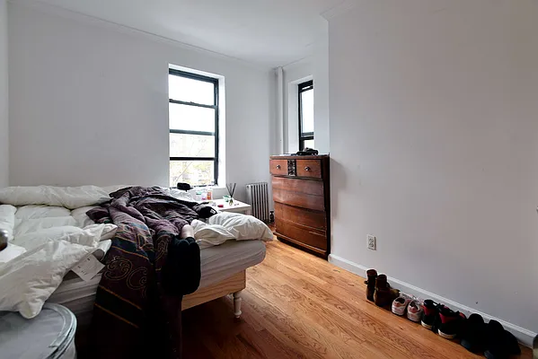 Rented by J Misrahi Realty Corp | media 7