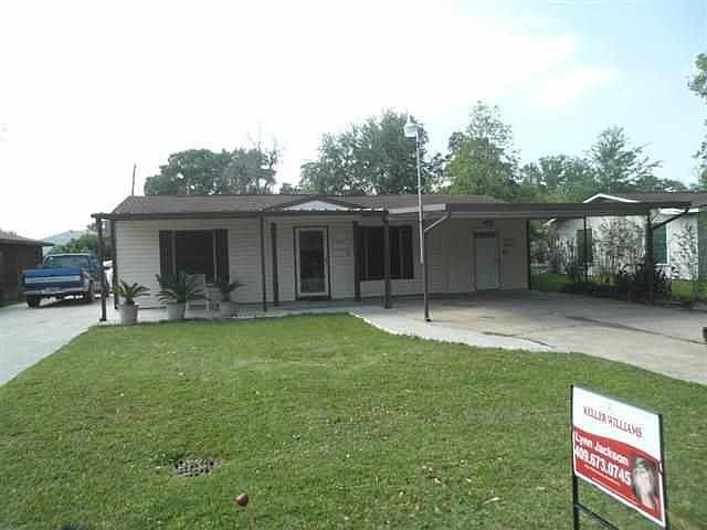 1st image of 2306 5th St