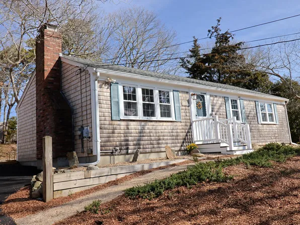 38 Uncle Bobs Way, South Dennis, MA 02660