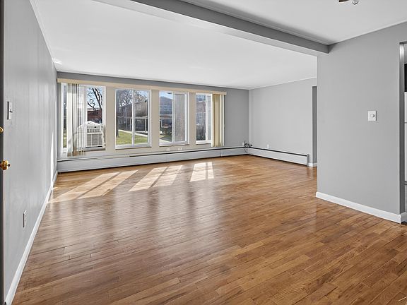 5th image of 2419 Damman Dr APT 103