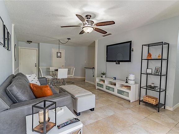 5th image of 3532 Southpointe Dr #1