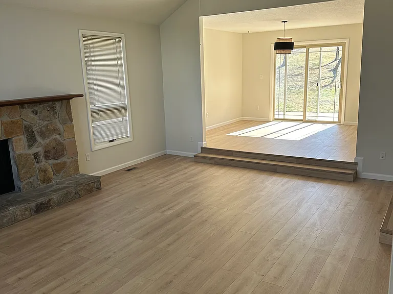 Living area and dining area