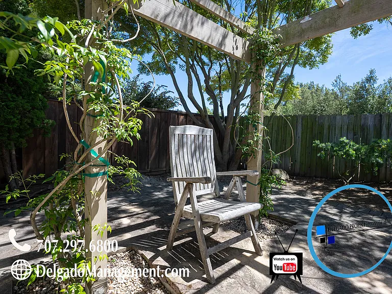 312 Durham Ct — Photo 30