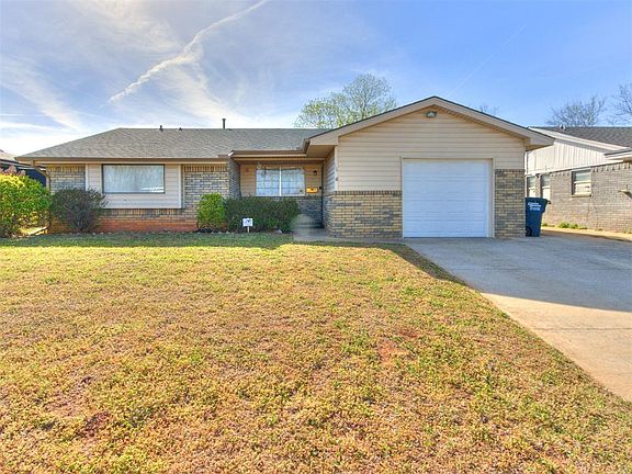 3rd image of 16 Red Rock Rd