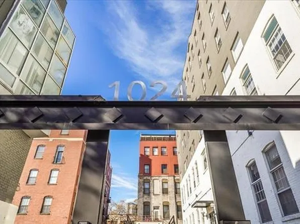 1024 Clinton Street image 15 of 17