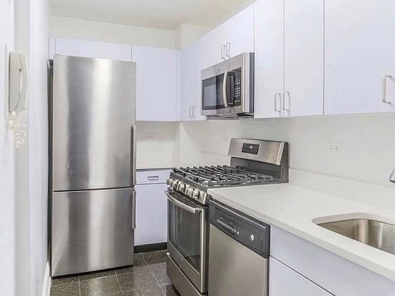 4th image of 96 5th Ave APT 8L