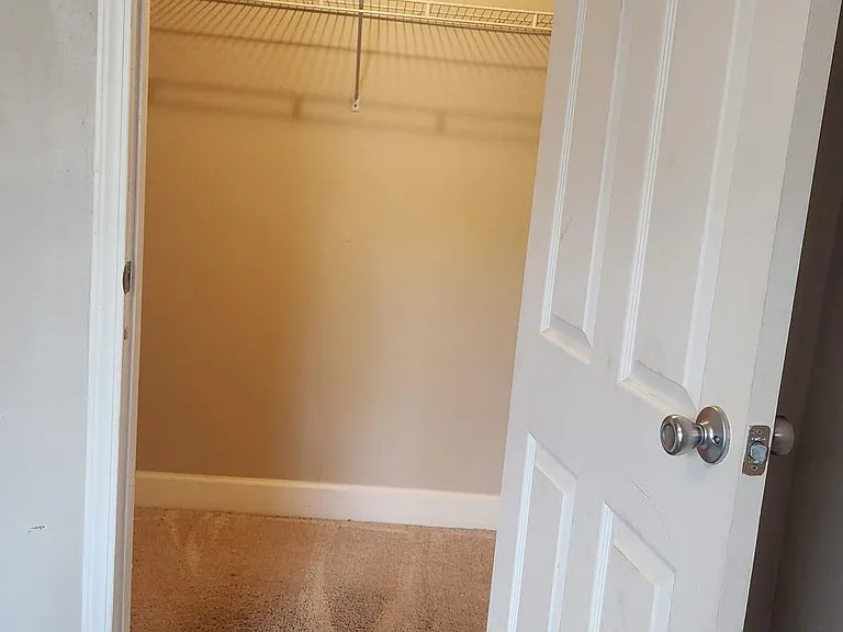 11340 Rustic Green Ct — Photo 34