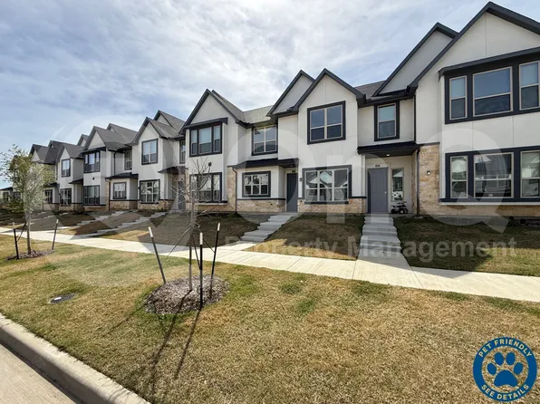 285 Buck Ridge Dr, Little Elm, TX 75068