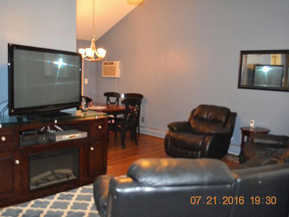 4th image of 43 Stephenville Blvd