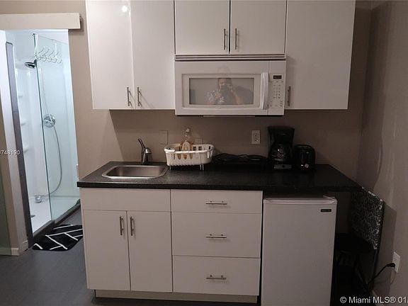 4th image of 335 Ocean Dr APT 227