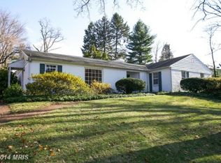 6001 Hunt Club Ln, Baltimore, MD 21210