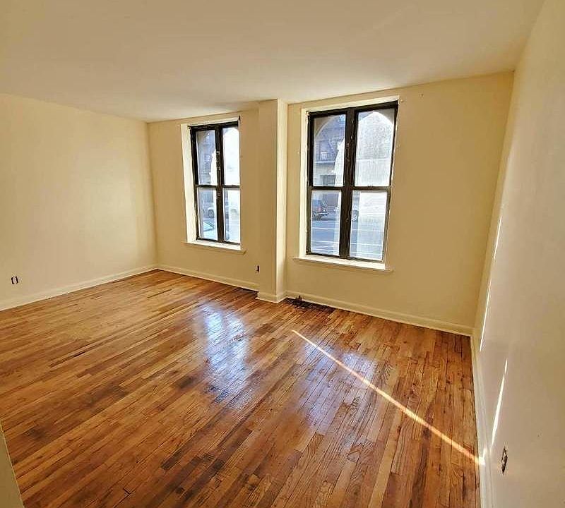 1st image of 1597 Bedford Ave #1S