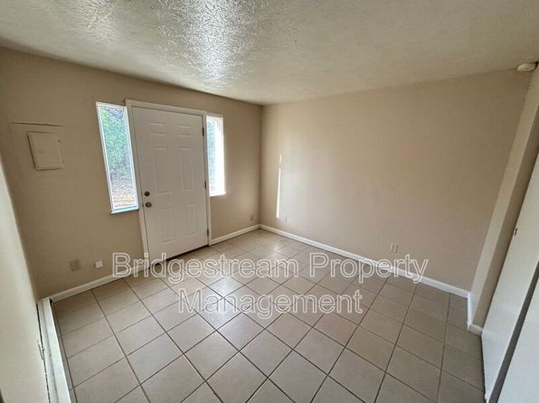 1901 Hazel Ave APT 4B