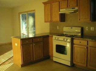 148 Old Post Rd, Edison, NJ 08817