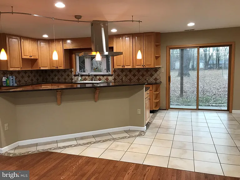 7078 Token Valley Rd — Photo 10