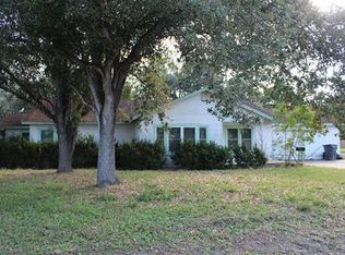 329 W Miller St, Falfurrias, TX 78355
