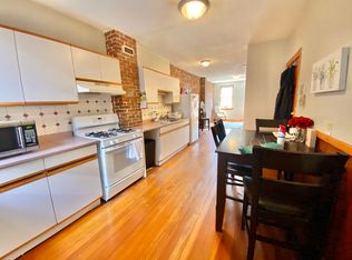 10 Fleet St #2, Boston, MA 02113