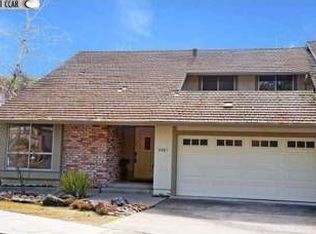 2087 Robb Rd, Walnut Creek, CA 94596