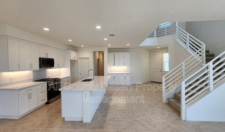 43151 Passagio Lago Way — Photo 7