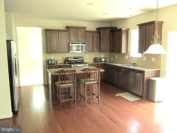 4th image of 7735 Hollins Chapel Ct