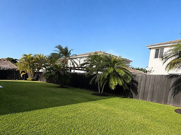 5th image of 14303 SW 159th Pl