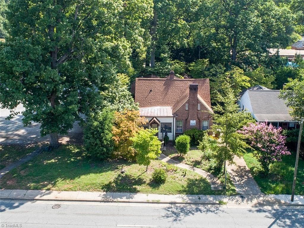 2412 Lawndale Dr, Greensboro, NC 27408 Zillow