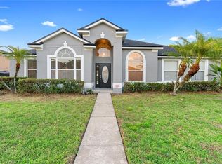 9885 Montclair Cir, Apopka, FL 32703