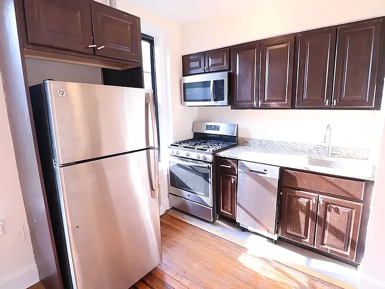 151-10 35th Ave #1C — Photo 6