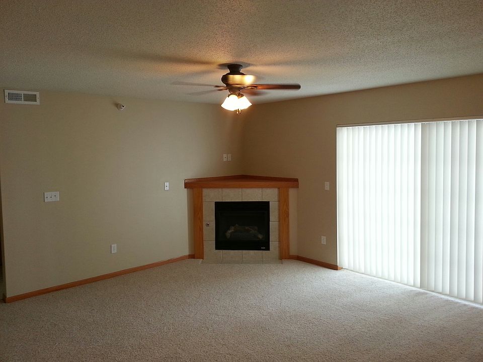 living room area with slider to patio