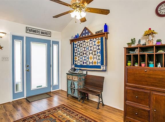 5th image of 4631 Chapman St
