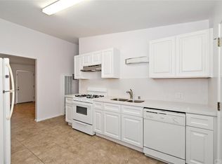 2204 Carnegie Ln APT C, Redondo Beach, CA 90278