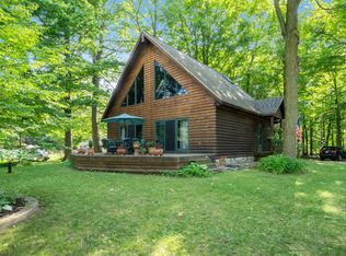 1985 Mildred St, Crystal, MI 48818