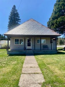 561 Quincy Ave, McCloud, CA, 96057