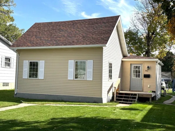 110 Crocker Ave S, Thief River Falls, MN 56701